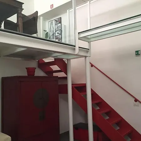 Apartment Living *
